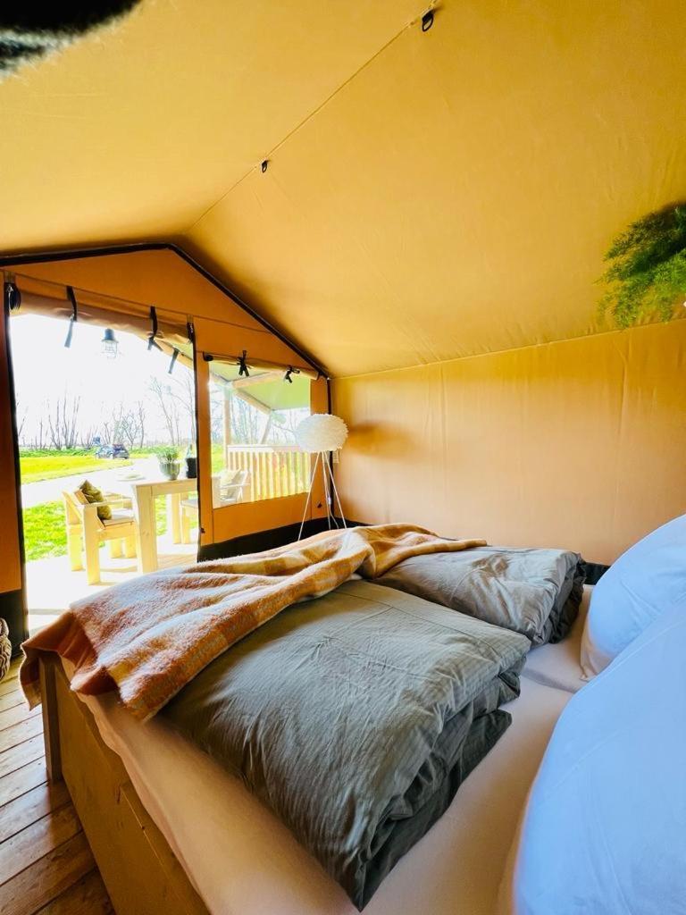 Camping Zee Van Tijd Holwerd Exterior photo