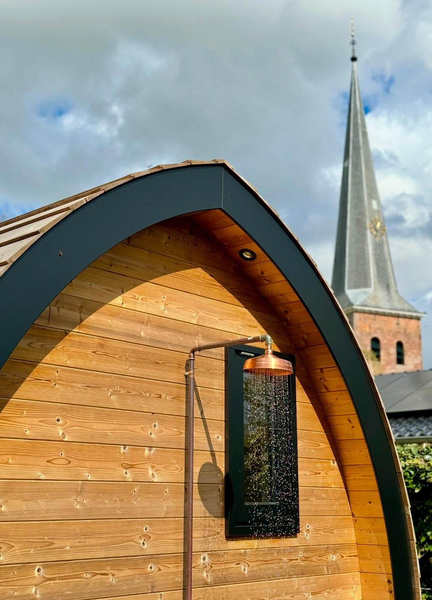 Camping Zee Van Tijd Holwerd Exterior photo